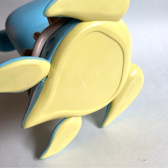 Funko Pop Jumbo Pokemon “Lapras” #867 out of box - Picture 3 of 5